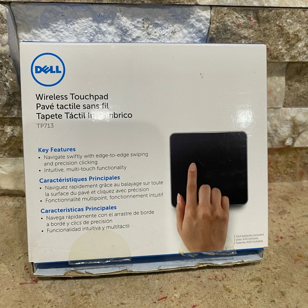 Dell Wireless Touchpad TP713 - New Open Box- No Batteries - READ Description
